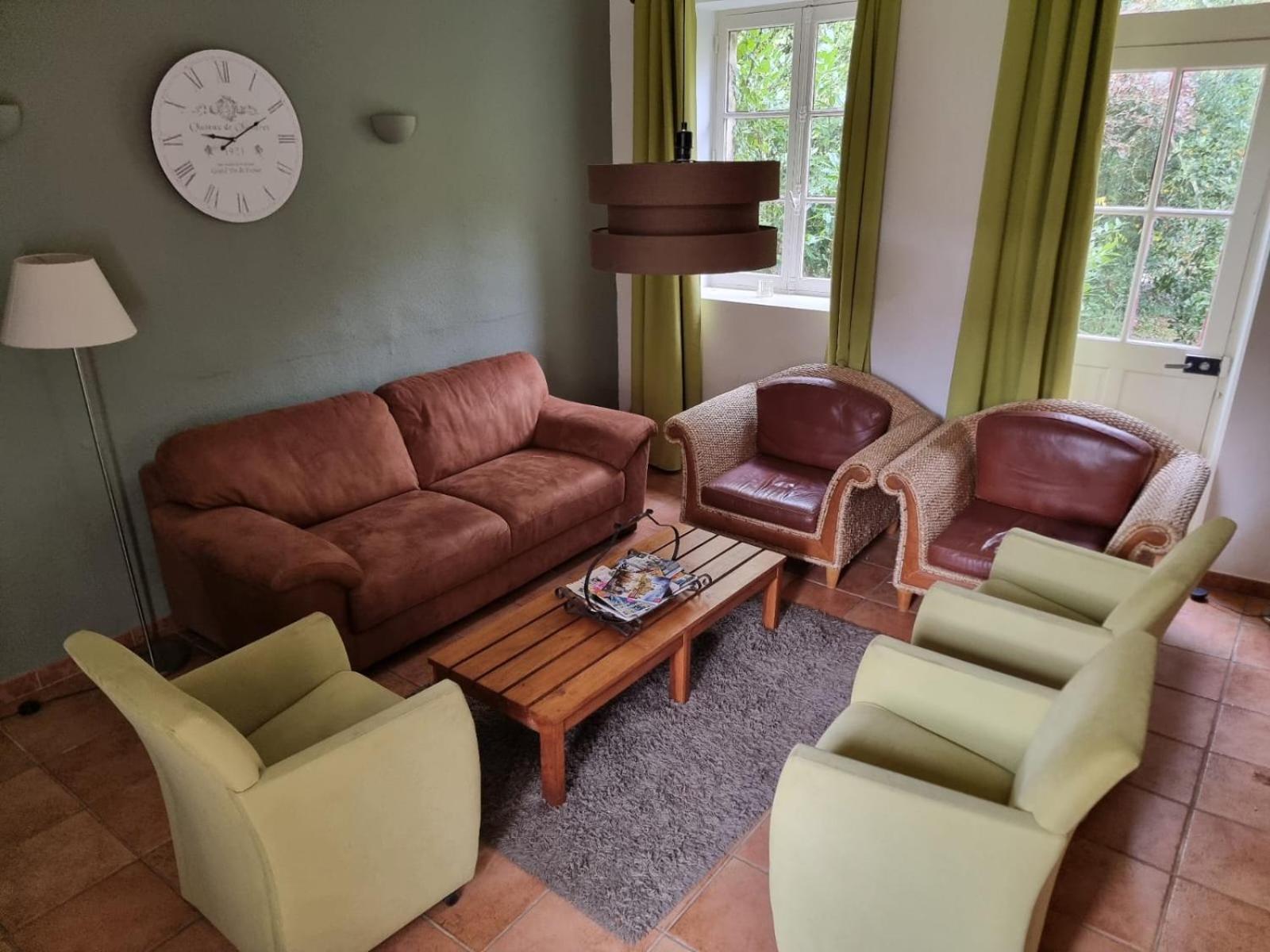 Le Pavillon De St Agnan Hotel Hautefort ภายนอก รูปภาพ